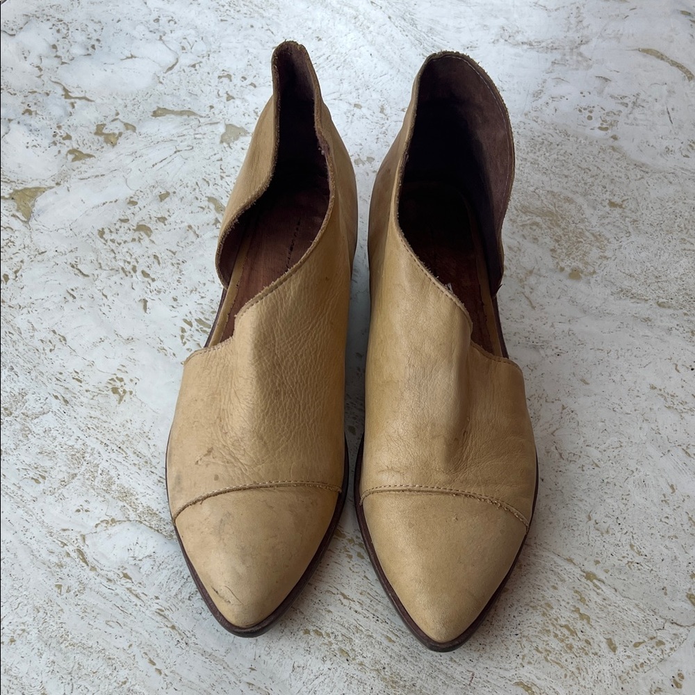 Free People Royale Flat leather women’s size EU 40 (US 10) handmade in Spain